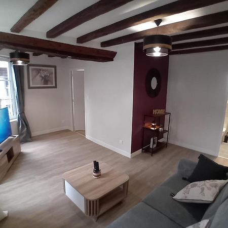Le Vieux Laval Appartement Laval  Buitenkant foto