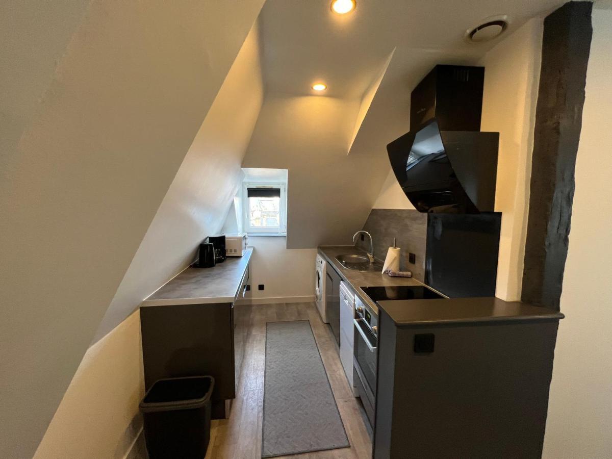 Le Vieux Laval Appartement Laval  Buitenkant foto