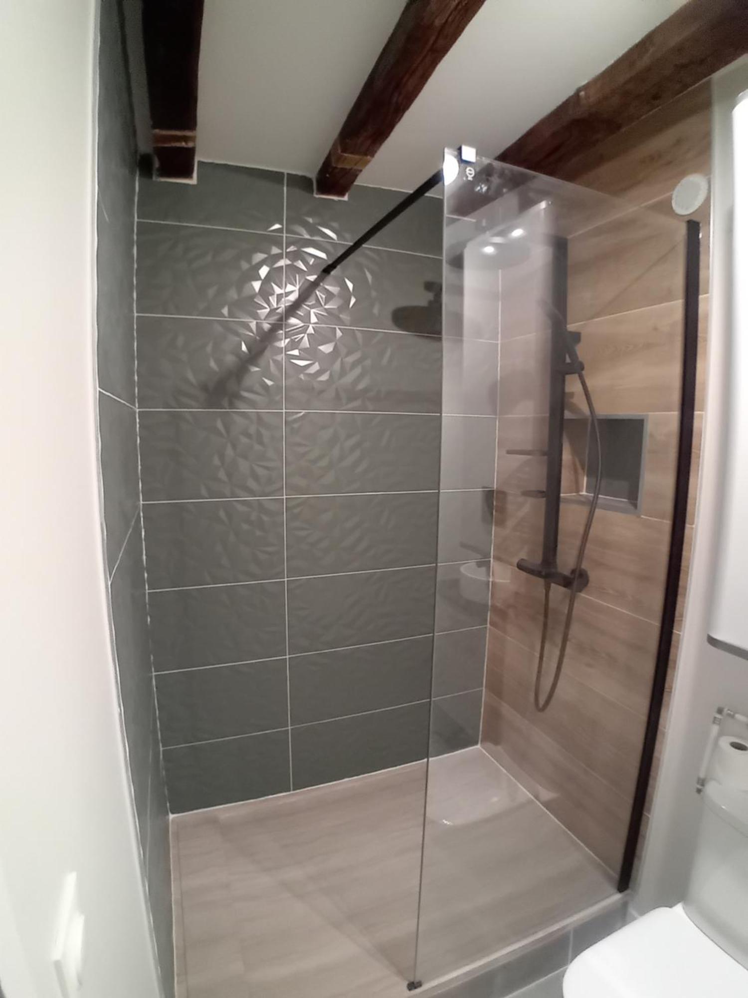 Le Vieux Laval Appartement Laval  Buitenkant foto