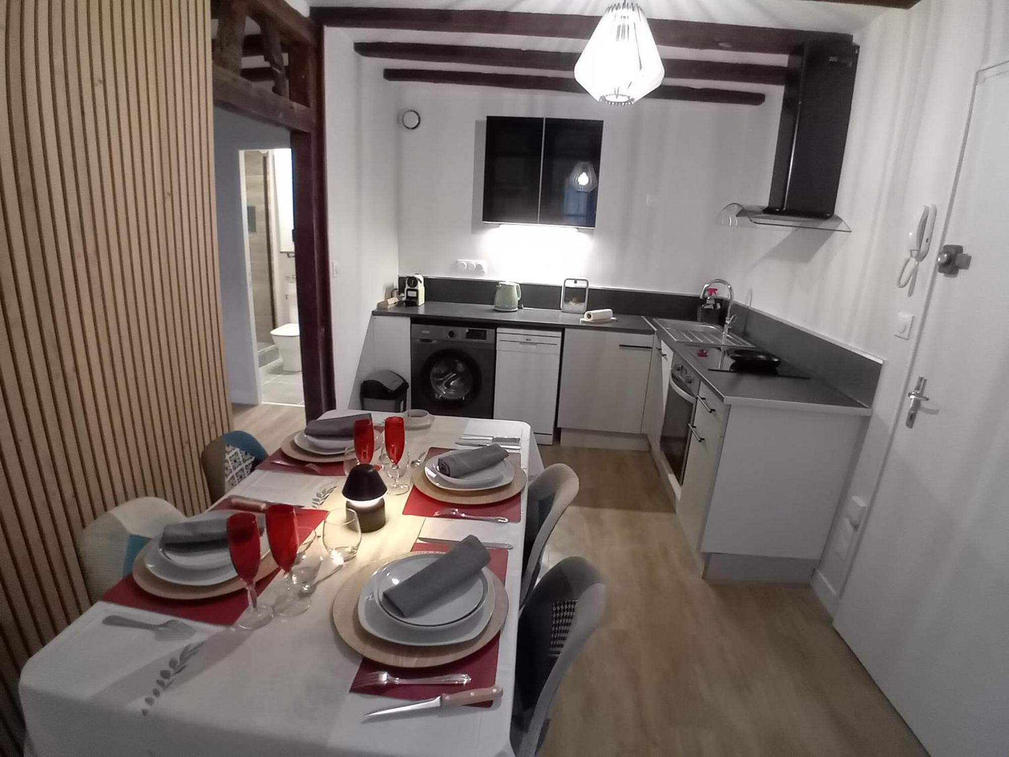Le Vieux Laval Appartement Laval  Buitenkant foto
